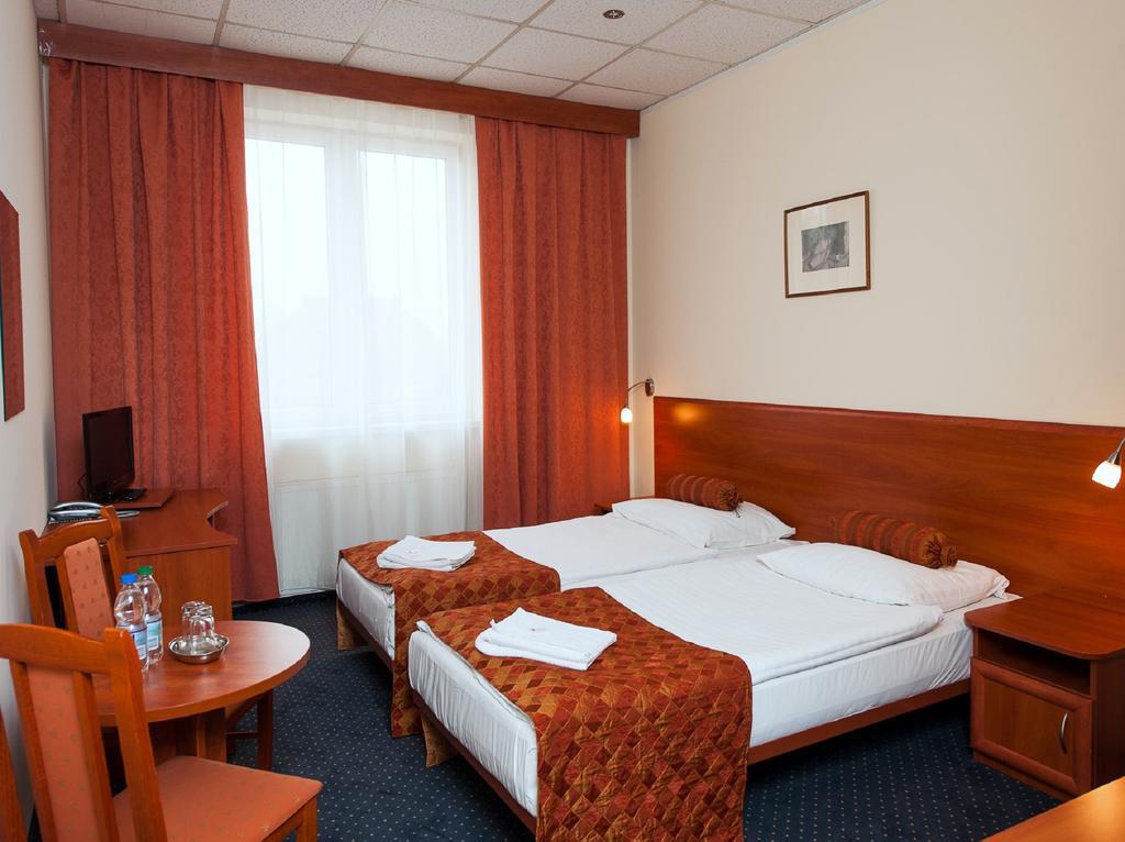 Hotel Arkadia ليجنيكا المظهر الخارجي الصورة